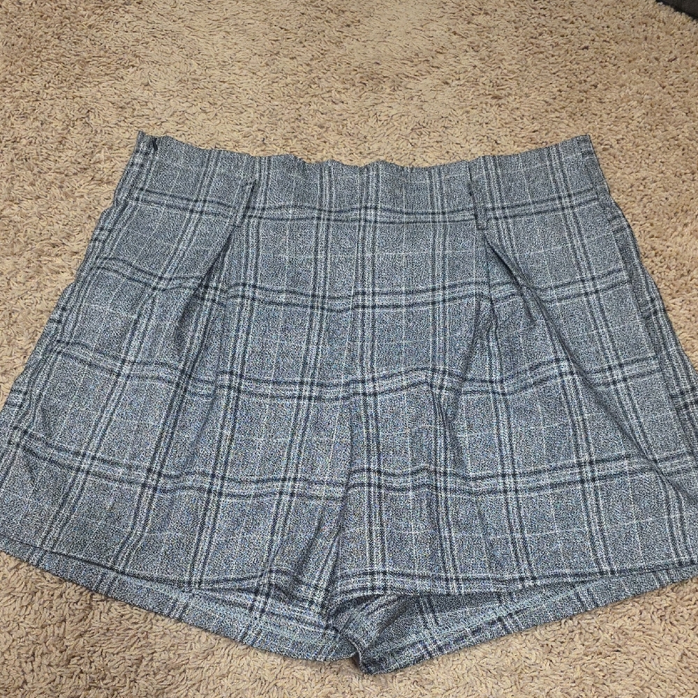 Plaid Gray Women's Shorts 12